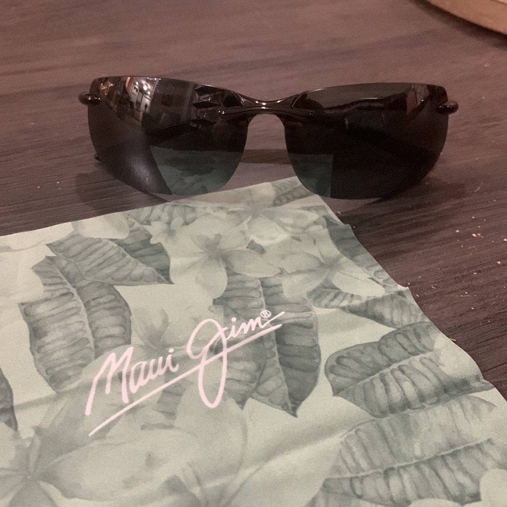 Maui Jim Aviator Sunglasses